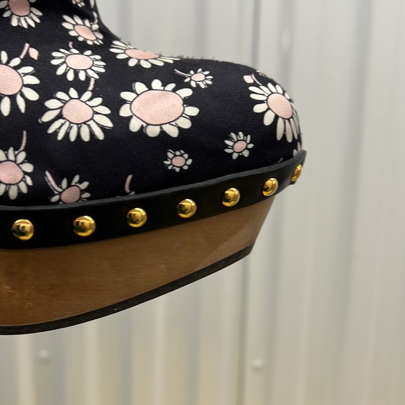 Miu Miu Clogs - Picture 10 of 10